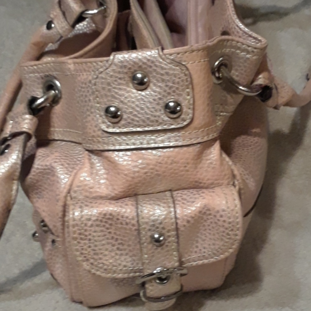 Pink purse - Picture 5 of 8